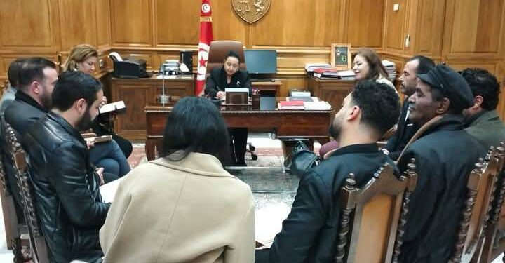 وزيرة الشؤون الثقافية تطلّع على برنامج الدورة السّادسة من أيام قرطاج لفنون العرائس