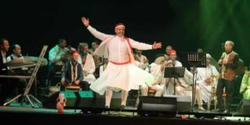 عرض” الزردة”  في ثوب جديد للفنان عبد الكريم الباسطي