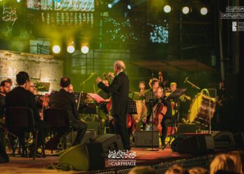 افتتاح الدورة 59 من مهرجان قرطاج الدولي بعرض تونسي يُحيي الذاكرة الموسيقية