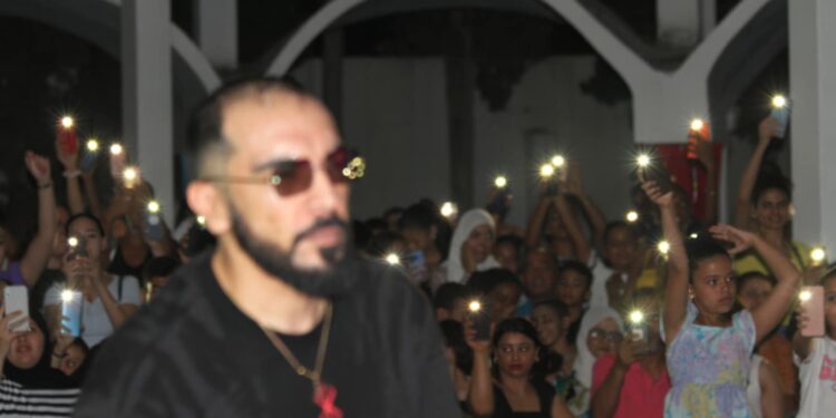 أريانة تهتز على أنغام “جنجون” في سهرة لا تُنسى