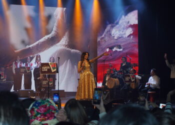 “هيا لايف” تنطلق بقوة… شيرين اللجمي تخطف الأضواء في المسرح البلدي