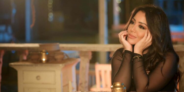يسرا محنوش تلتقي جمهورها التونسي بأعمال جديدة وحضور لافت في المهرجانات الصيفية